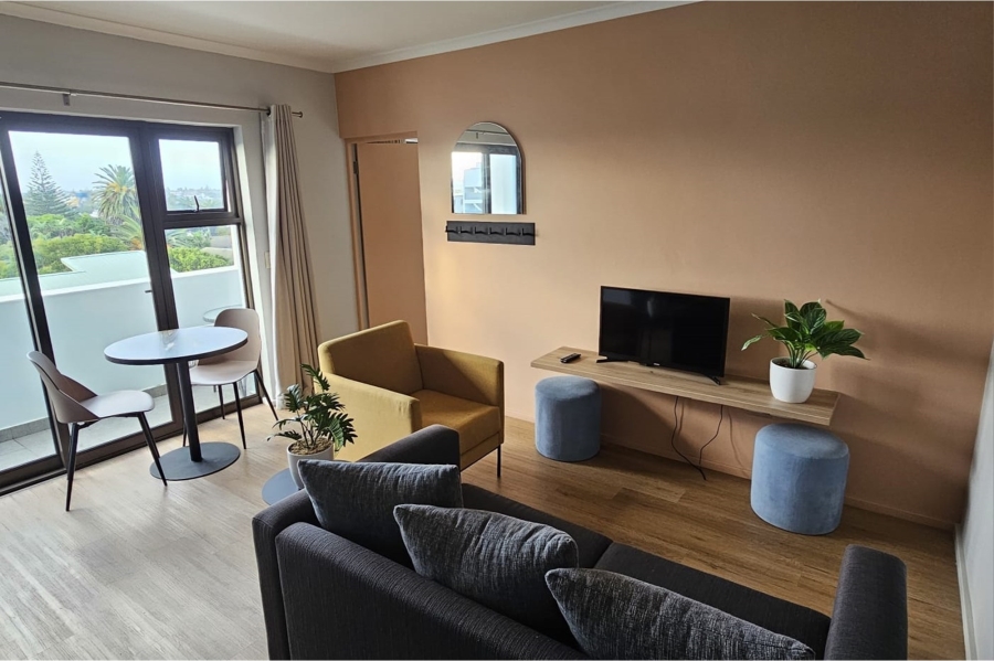 1 Bedroom Property for Sale in Bloubergstrand Western Cape